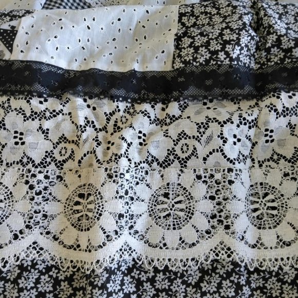 Misses Patchwork Tie-Wrap Skirt 1970s Size 4-6ish - Picture 4 of 7